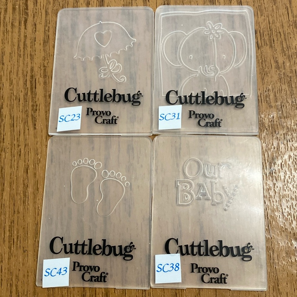 Cuttlebug Mini Embossing Folders-Baby theme